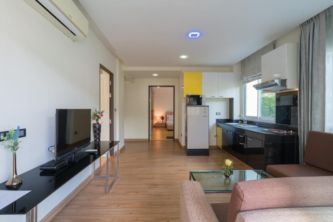 Goldstone Residency Patong , Phuket Διαμέρισμα Εξωτερικό φωτογραφία